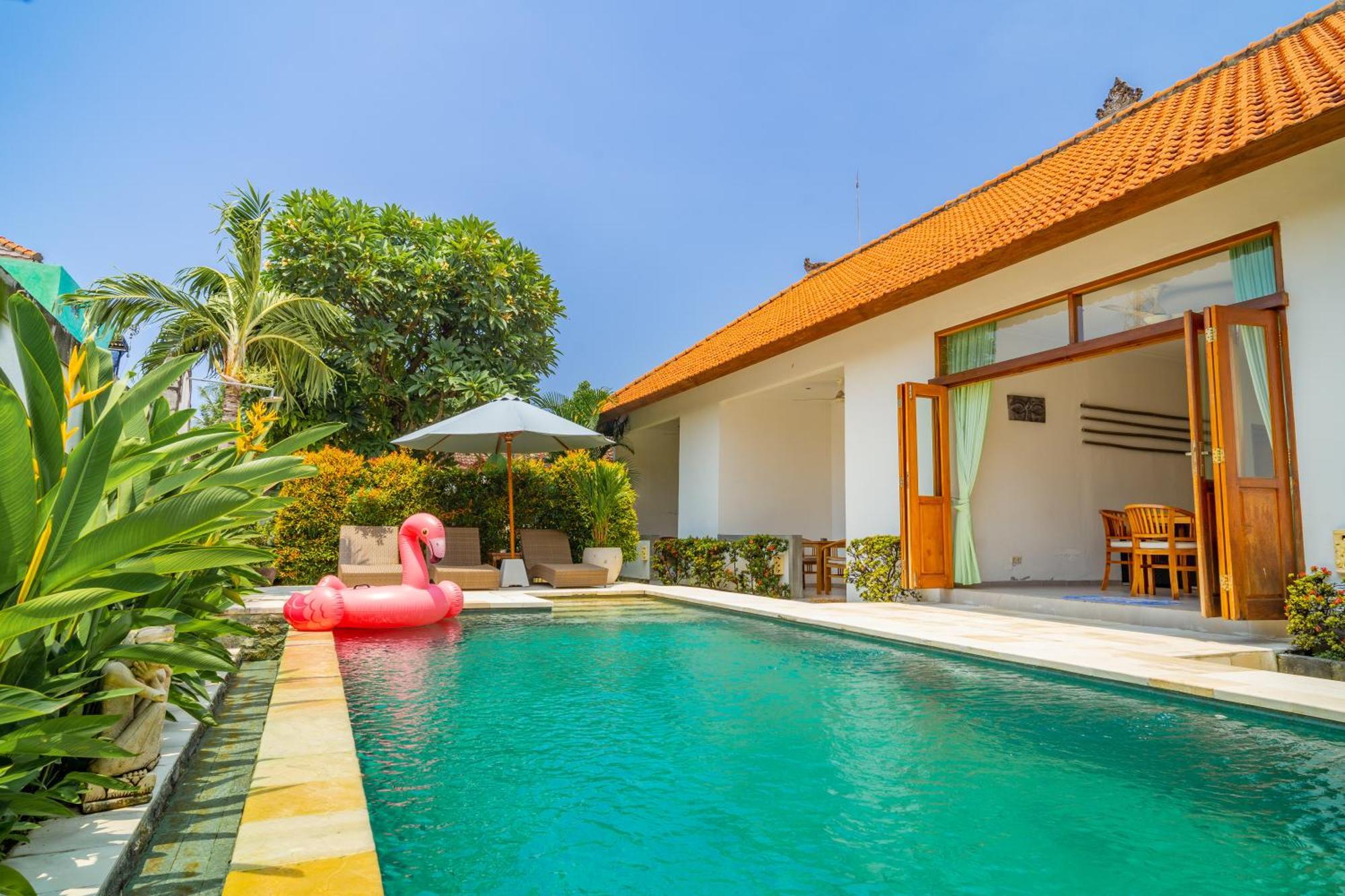 Villa Seruni Lovina Exterior photo